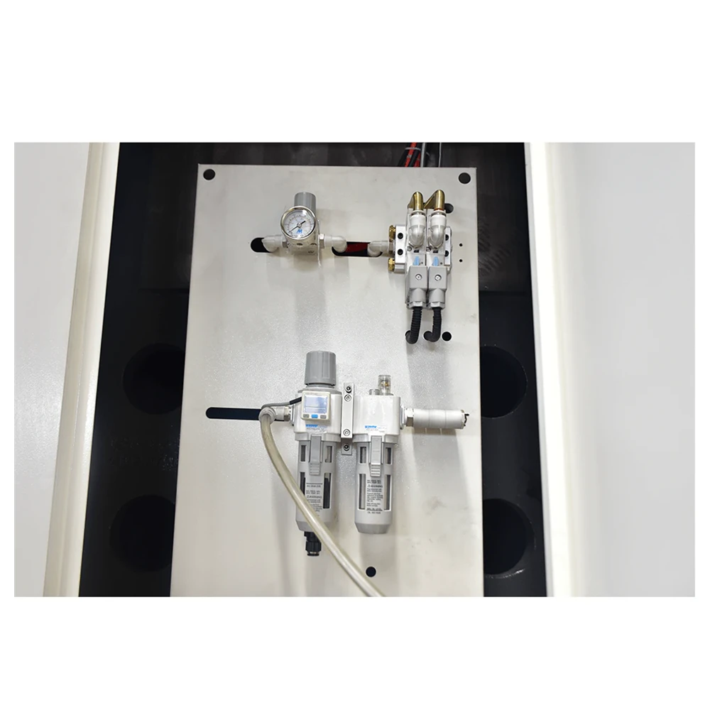 BR2516 gantry machining center with 24-station disc tool changer
