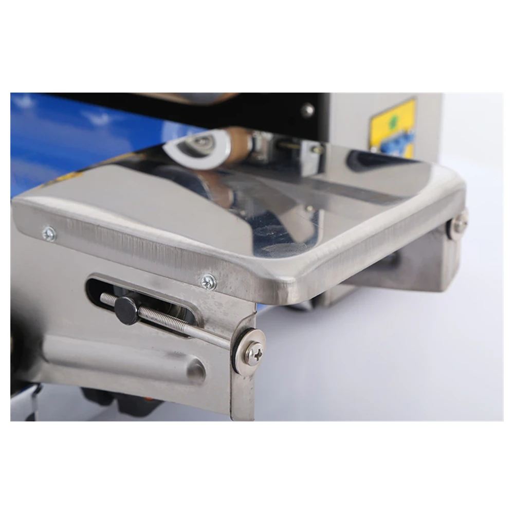 Ceramic insulation pad