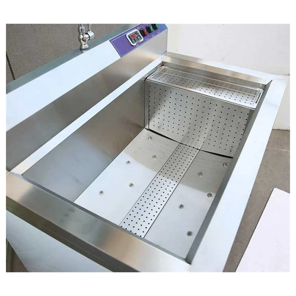 Stainless tank and drainage of the ozone bubble washer